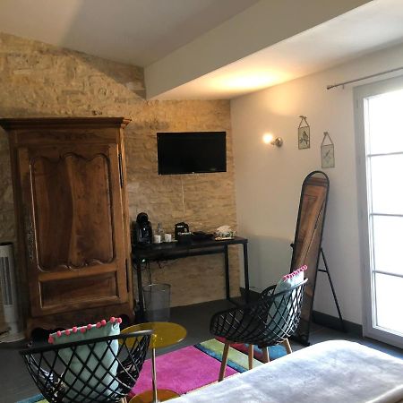 Les Halles Chambre D'Hotes Verteuil-sur-Charente Dış mekan fotoğraf