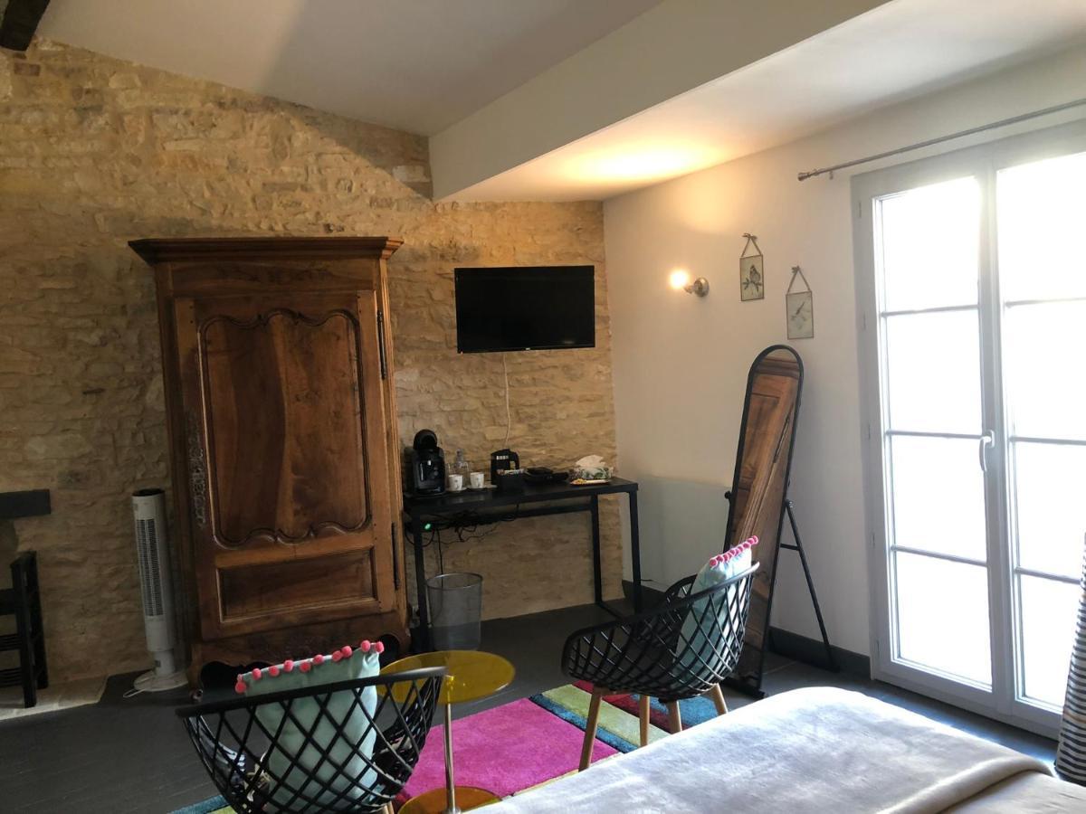 Les Halles Chambre D'Hotes Verteuil-sur-Charente Dış mekan fotoğraf