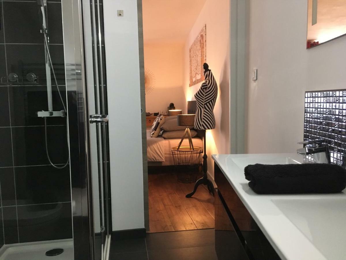 Les Halles Chambre D'Hotes Verteuil-sur-Charente Dış mekan fotoğraf